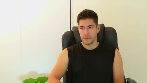 camara110 online show from 22, 10, 2025