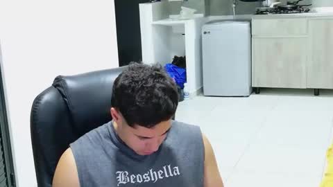 Snapshot of camara110 chatting on 18, 3, 2026 camara110 online show from 18, 3, 2026