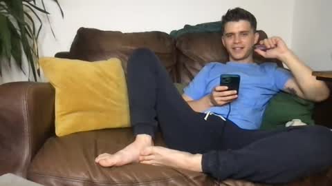 CamDoAttitude online show from 31, 7, 2026