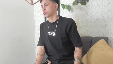 Snapshot of cameron_lux4 chatting on 11, 10, 2025 CAMERON online show from 11, 10, 2025