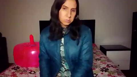 Mara Catalina Romero Ordez online show from 23, 10, 2025