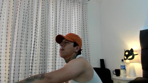 cami_coral1 online show from 8, 2, 2026