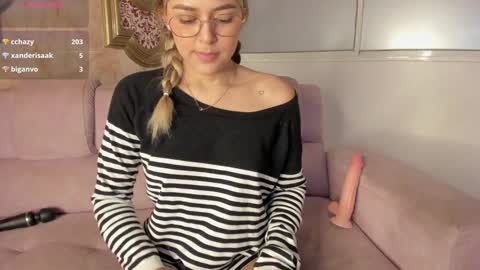   online show from 12, 12, 2024