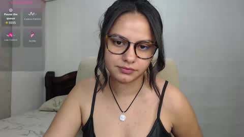 Camila Valbuena online show from 27, 9, 2025