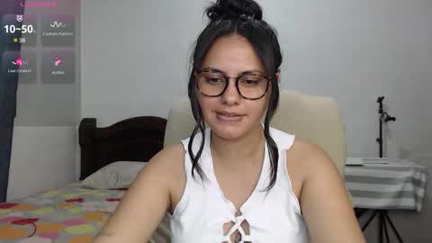 Camila Valbuena online show from 4, 2, 2026