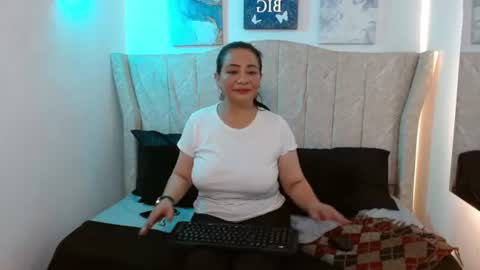 Snapshot of camiangel69 chatting on 21, 7, 2026 CAMI online show from 21, 7, 2026