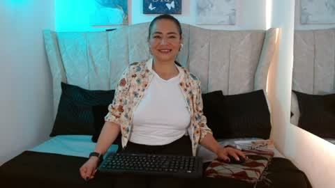Snapshot of camiangel69 chatting on 24, 7, 2026 CAMI online show from 24, 7, 2026