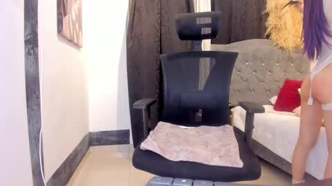 Snapshot of camicute_ chatting on 5, 3, 2026 online show from 5, 3, 2026