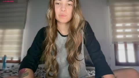 camii19y online show from 21, 4, 2026