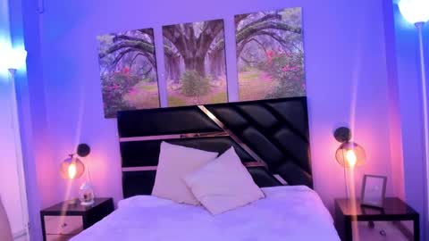 Camila Osorio online show from 8, 3, 2025