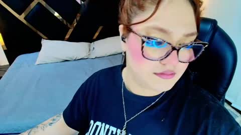 Camila Osorio online show from 6, 6, 2026