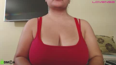 Camila  online show from 29, 9, 2025