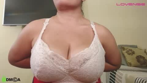 Camila  online show from 10, 10, 2025