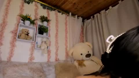 Snapshot of camiilalopee chatting on 9, 6, 2026 Camii Lopez online show from 9, 6, 2026