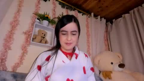 Snapshot of camiilalopee chatting on 23, 6, 2026 Camii Lopez online show from 23, 6, 2026