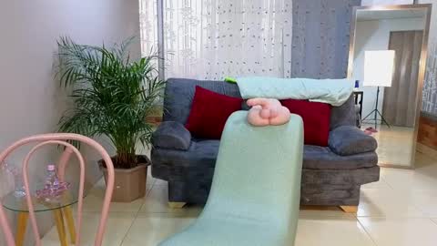 Camil online show from 7, 2, 2025