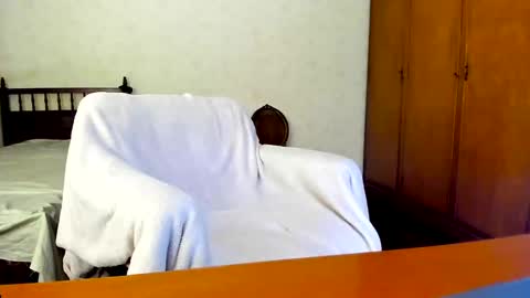 Snapshot of camila_berk chatting on 4, 2, 2025 Cami online show from 4, 2, 2025