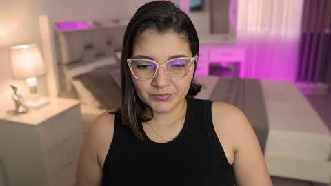 Camila buitrago online show from 29, 12, 2024