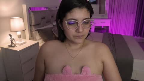 Camila buitrago online show from 23, 1, 2025