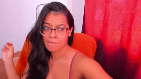 camila_bustamante_ online show from 30, 5, 2026