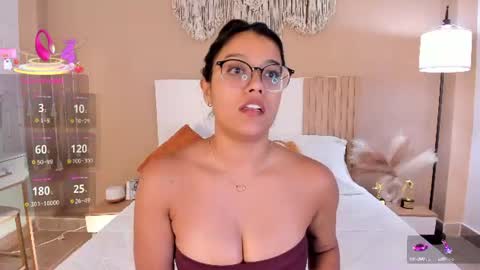 camila_bustamante_ online show from 18, 7, 2026