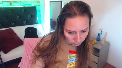 camila online show from 17, 9, 2025