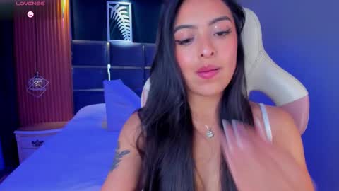 Camila online show from 20, 9, 2025