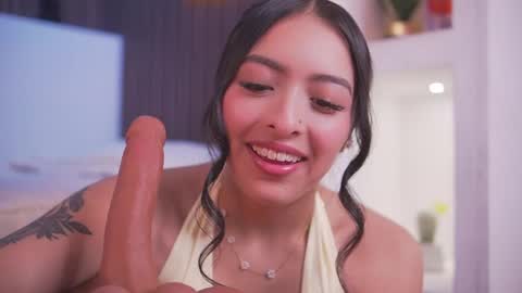 Snapshot of camila_dupont chatting on 21, 5, 2026 Camila online show from 21, 5, 2026