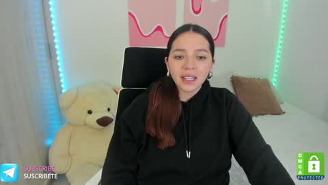  C A M I  online show from 10, 1, 2025