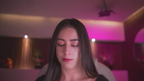 camila_martinez9 online show from 15, 12, 2025