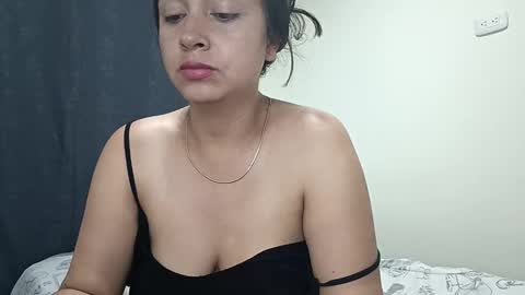 Snapshot of camila_rouswhyth chatting on 29, 5, 2026 camila_rouswhyth online show from 29, 5, 2026