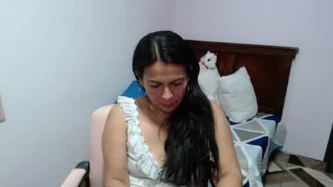 Camila Vargas online show from 28, 7, 2026
