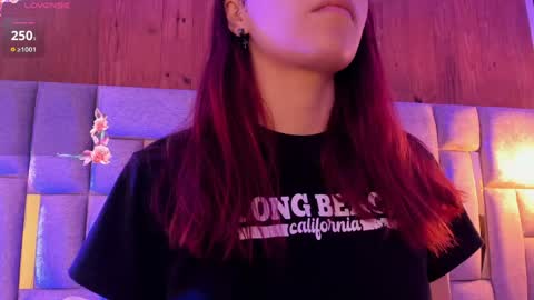 camilaa_smith_ online show from 20, 4, 2026