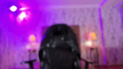    online show from 20, 2, 2025