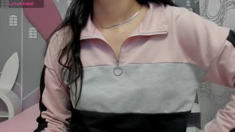 Camila  online show from 8, 1, 2025