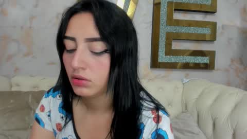 Camila  online show from 11, 1, 2026