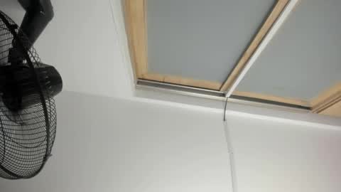 Camila  online show from 23, 4, 2026