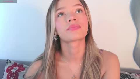 Camila Monroee  online show from 22, 12, 2025