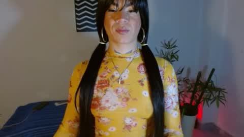 camilaparrisx online show from 25, 7, 2026