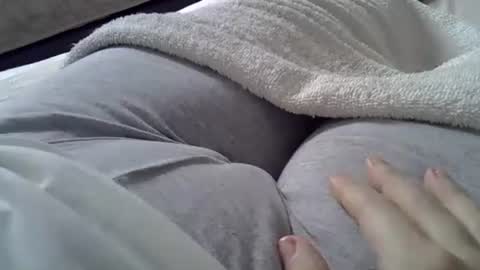 flash 50 tokens BIG CLIT  tits pussy. masturbation big clit 150 tokens fingers inside pussy 1000 tk  pump big clit 300 tk online show from 15, 2, 2026