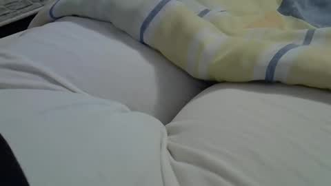 flash 50 tokens BIG CLIT  tits pussy. masturbation big clit 150 tokens fingers inside pussy 1000 tk  pump big clit 300 tk online show from 19, 4, 2026