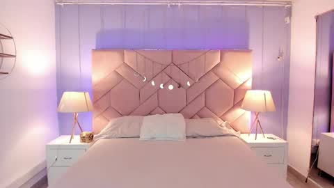 Camila  online show from 21, 9, 2025