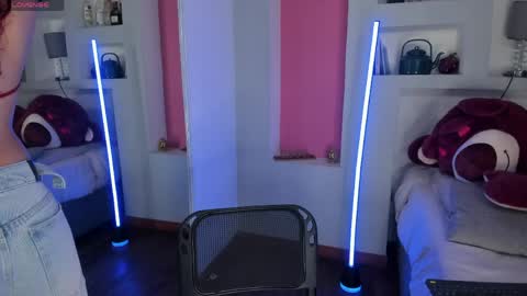 Camila  online show from 23, 4, 2026