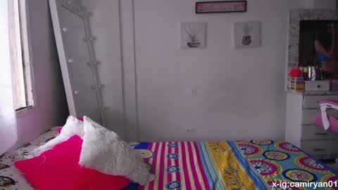 Snapshot of camilaryan chatting on 9, 1, 2025 X IGcamiryan01 online show from 9, 1, 2025