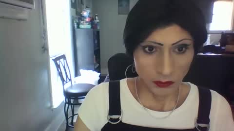 Ladyboy Ladine or Cambi online show from 30, 5, 2026