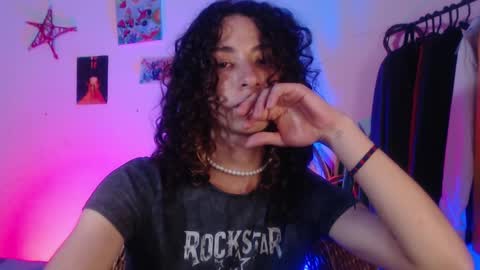 Snapshot of camille_delrey chatting on 15, 1, 2025 Camille online show from 15, 1, 2025