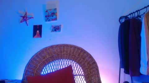 Snapshot of camille_delrey chatting on 17, 1, 2025 Camille online show from 17, 1, 2025