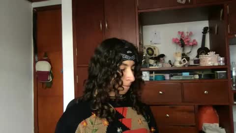 Snapshot of camille_delrey chatting on 19, 2, 2025 Camille online show from 19, 2, 2025