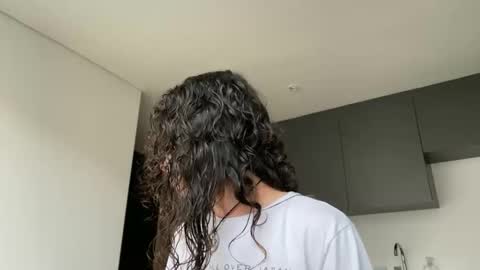 Snapshot of camille_delrey chatting on 11, 10, 2025 Camille online show from 11, 10, 2025