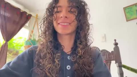 Snapshot of camille_delrey chatting on 2, 11, 2025 Camille online show from 2, 11, 2025